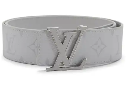 Screen White Louis Vuitton Belt online at acbuySheets with global shipping